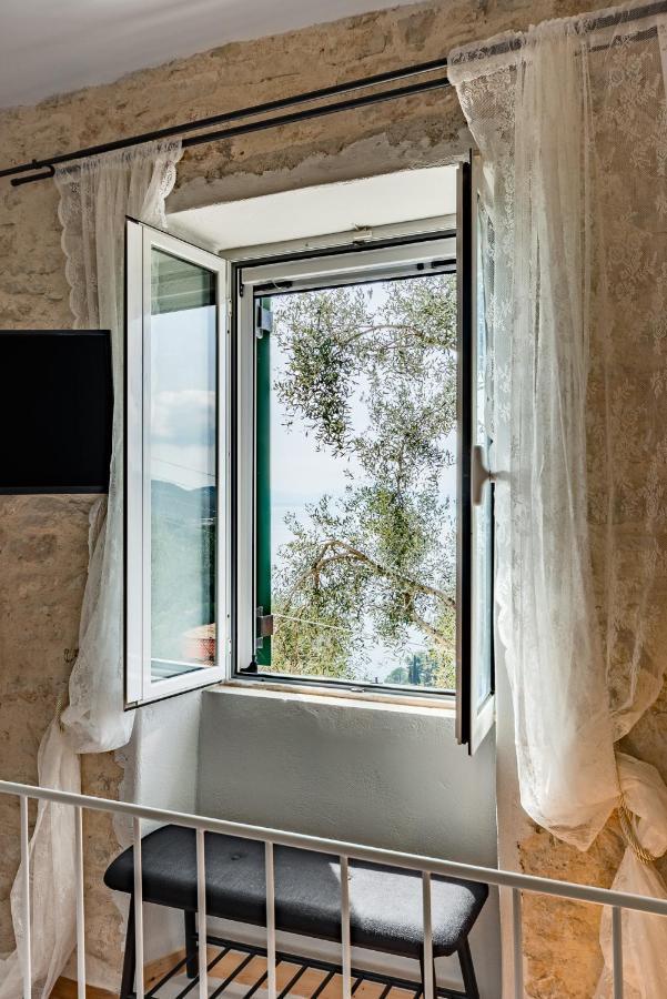 Nisaki  The Greystone Seaview House By Konnect 빌라 외부 사진
